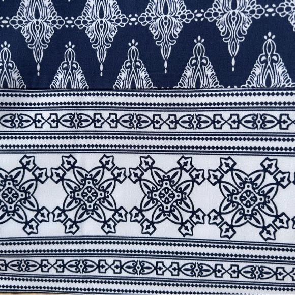 Magnolia Grace Blue and White Patterned Dress - Picture 8 of 8